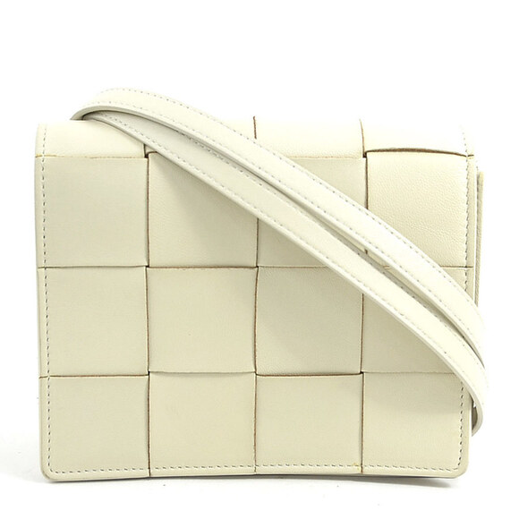 BOTTEGA VENETA Ivory Leather Shoulder Bag - Picture 1 of 5